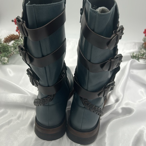 We The Free Dusty Buckle Boots - Sz.40 (8.5) New w some minor scratches - Picture 5 of 14